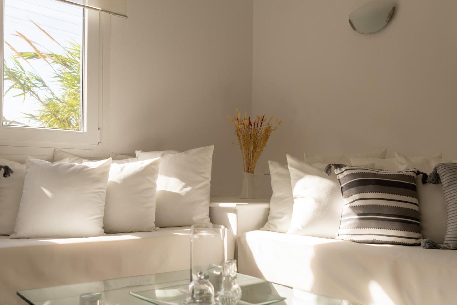 Elio A 1Bdr Apt With Garden 1 Min From The Beach By Hospi Heraklion  Ngoại thất bức ảnh